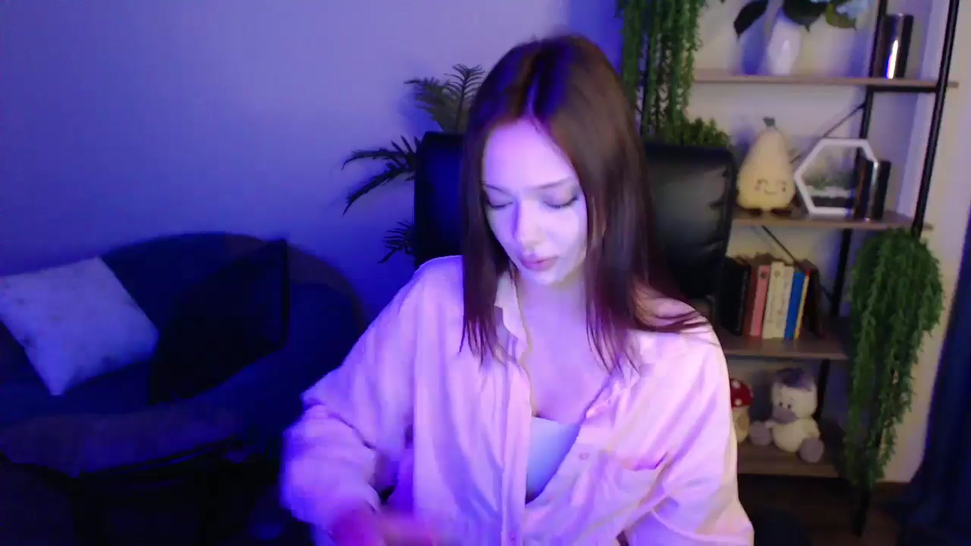 Gallery image thumbnail from KateManelli's myfreecams stream on, 03/26/2025, 14:52 image 19 of 20