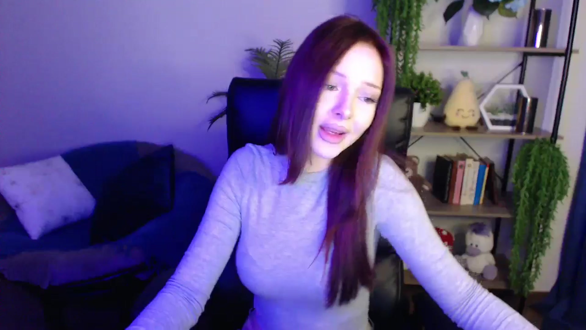 Gallery image thumbnail from KateManelli's myfreecams stream on, 03/28/2025, 09:59 image 10 of 20