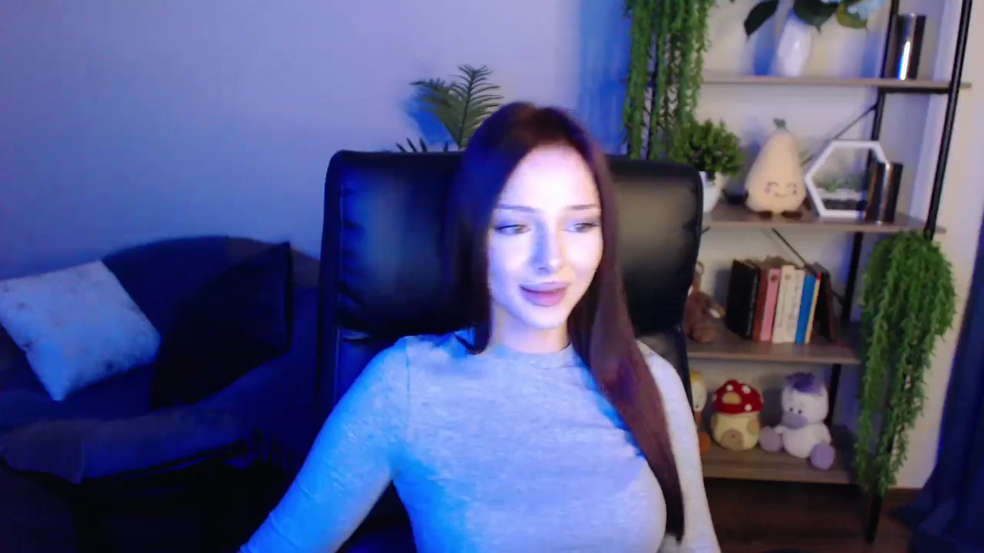 Gallery image thumbnail from KateManelli's myfreecams stream on, 03/28/2025, 14:54 image 5 of 20