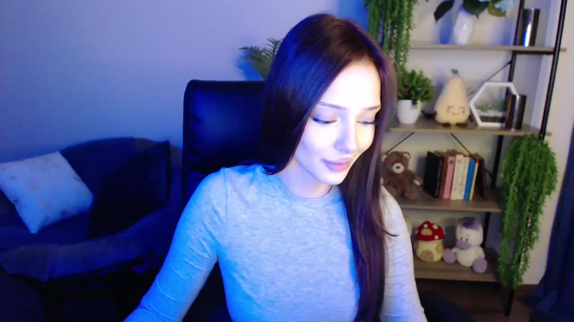 Gallery image thumbnail from KateManelli's myfreecams stream on, 03/28/2025, 14:54 image 2 of 20