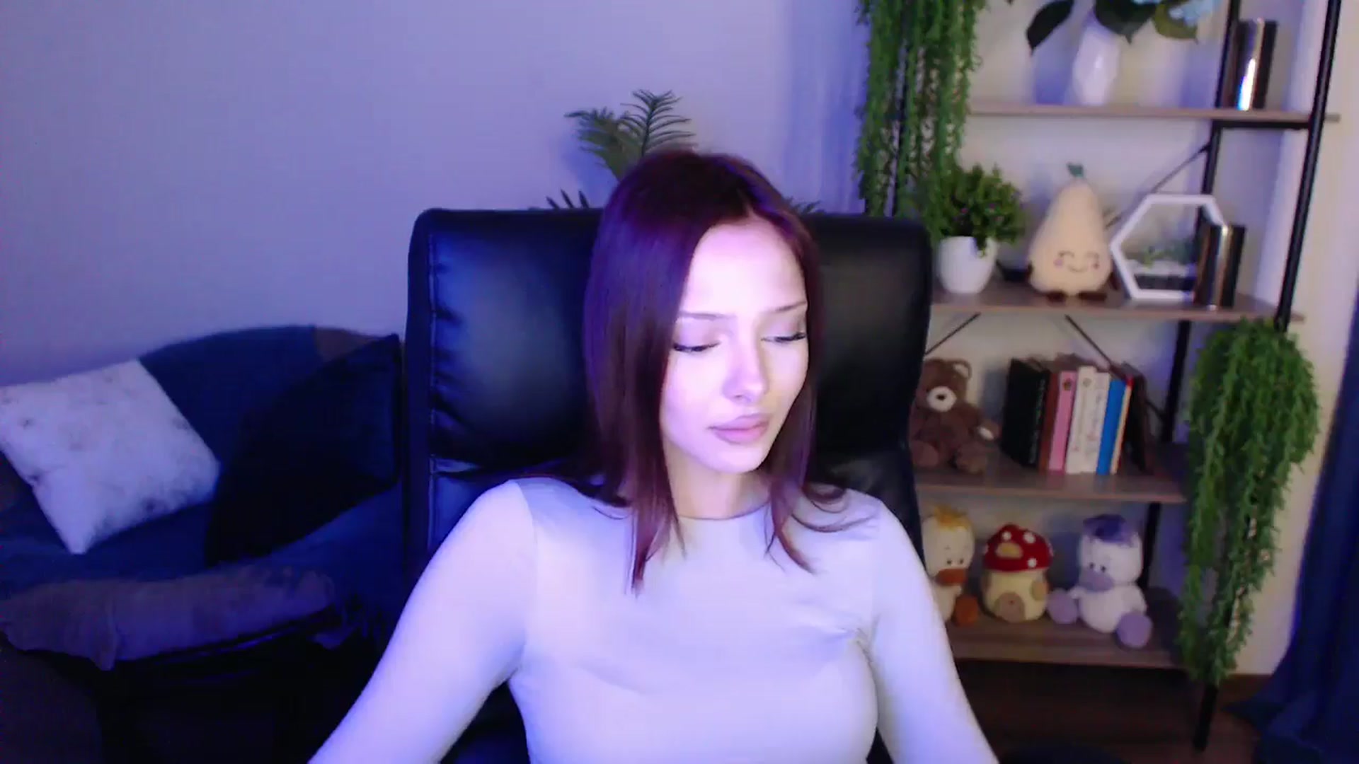 Gallery image thumbnail from KateManelli's myfreecams stream on, 03/29/2025, 11:57 image 19 of 20