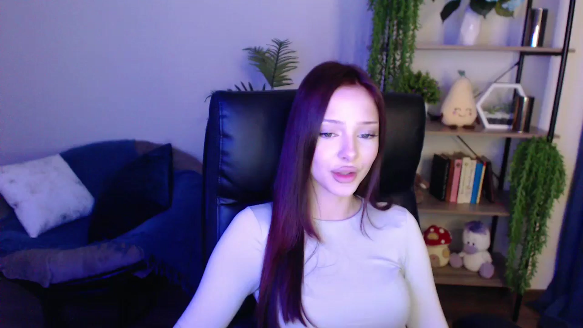 Gallery image thumbnail from KateManelli's myfreecams stream on, 03/29/2025, 11:57 image 8 of 20