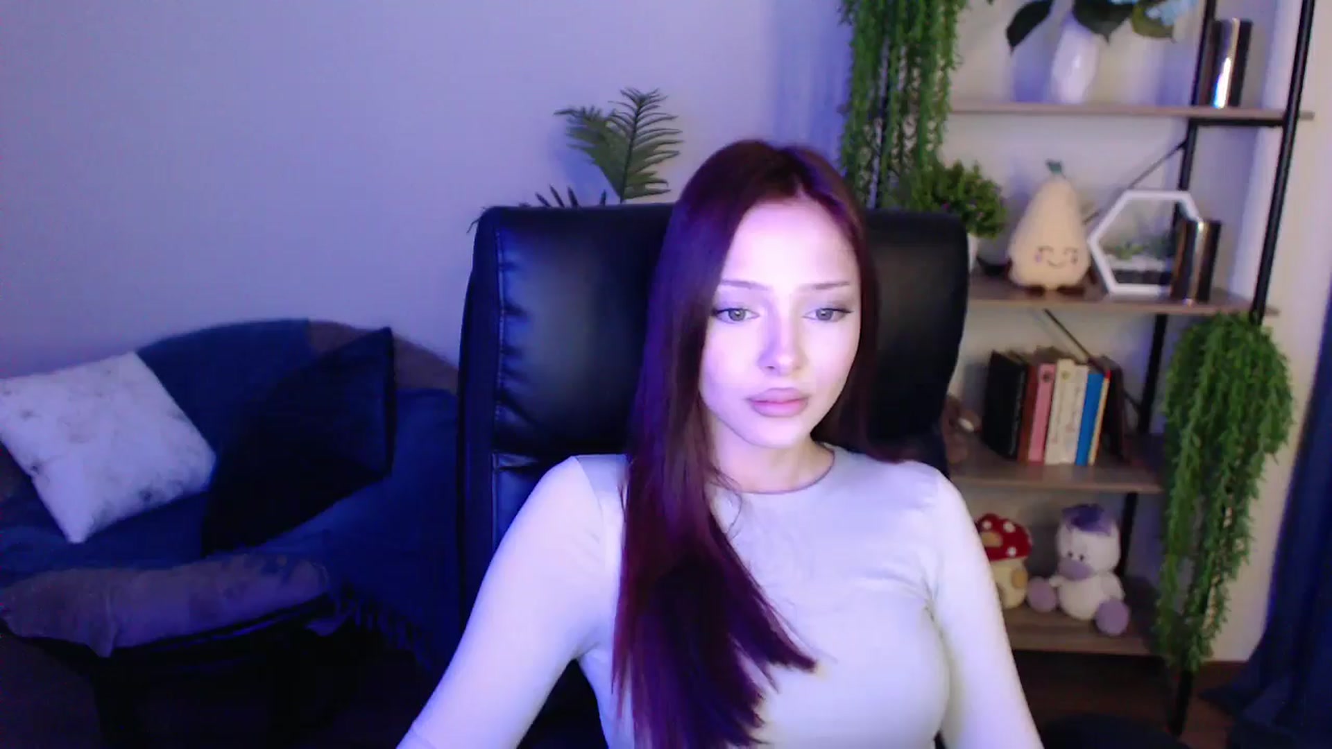 Gallery image thumbnail from KateManelli's myfreecams stream on, 03/29/2025, 11:57 image 6 of 20