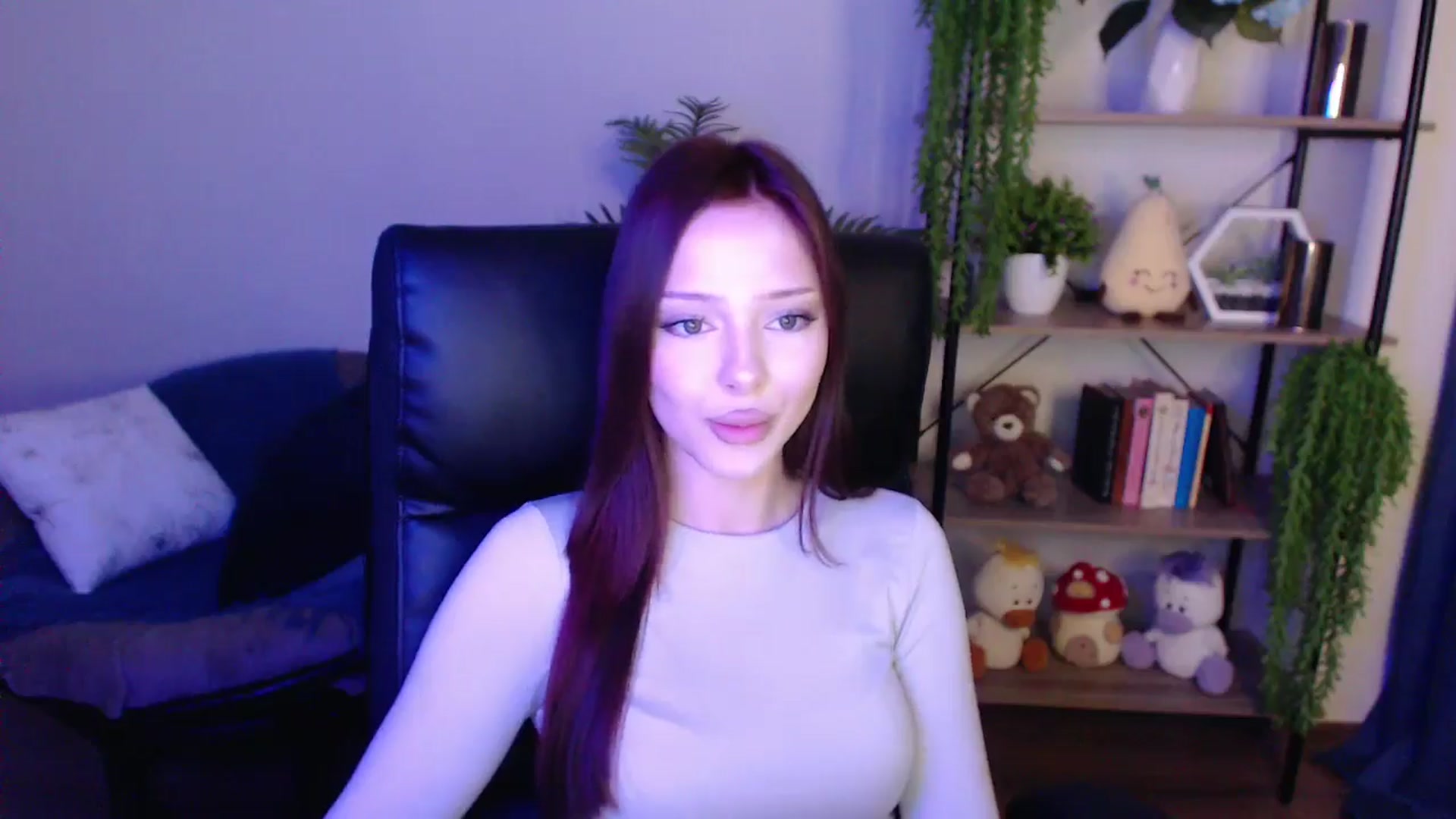 Gallery image thumbnail from KateManelli's myfreecams stream on, 03/29/2025, 12:41 image 7 of 20