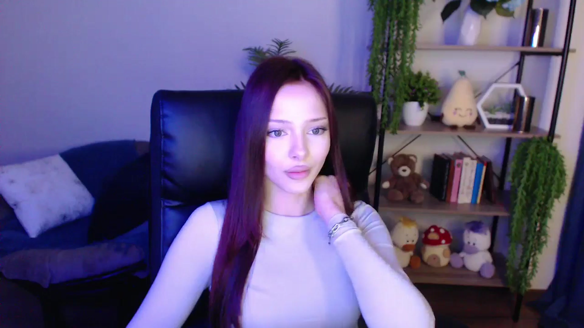 Gallery image thumbnail from KateManelli's myfreecams stream on, 03/29/2025, 12:41 image 8 of 20
