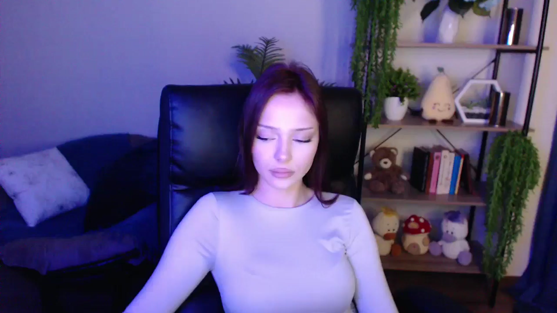 Gallery image thumbnail from KateManelli's myfreecams stream on, 03/29/2025, 13:36 image 6 of 20