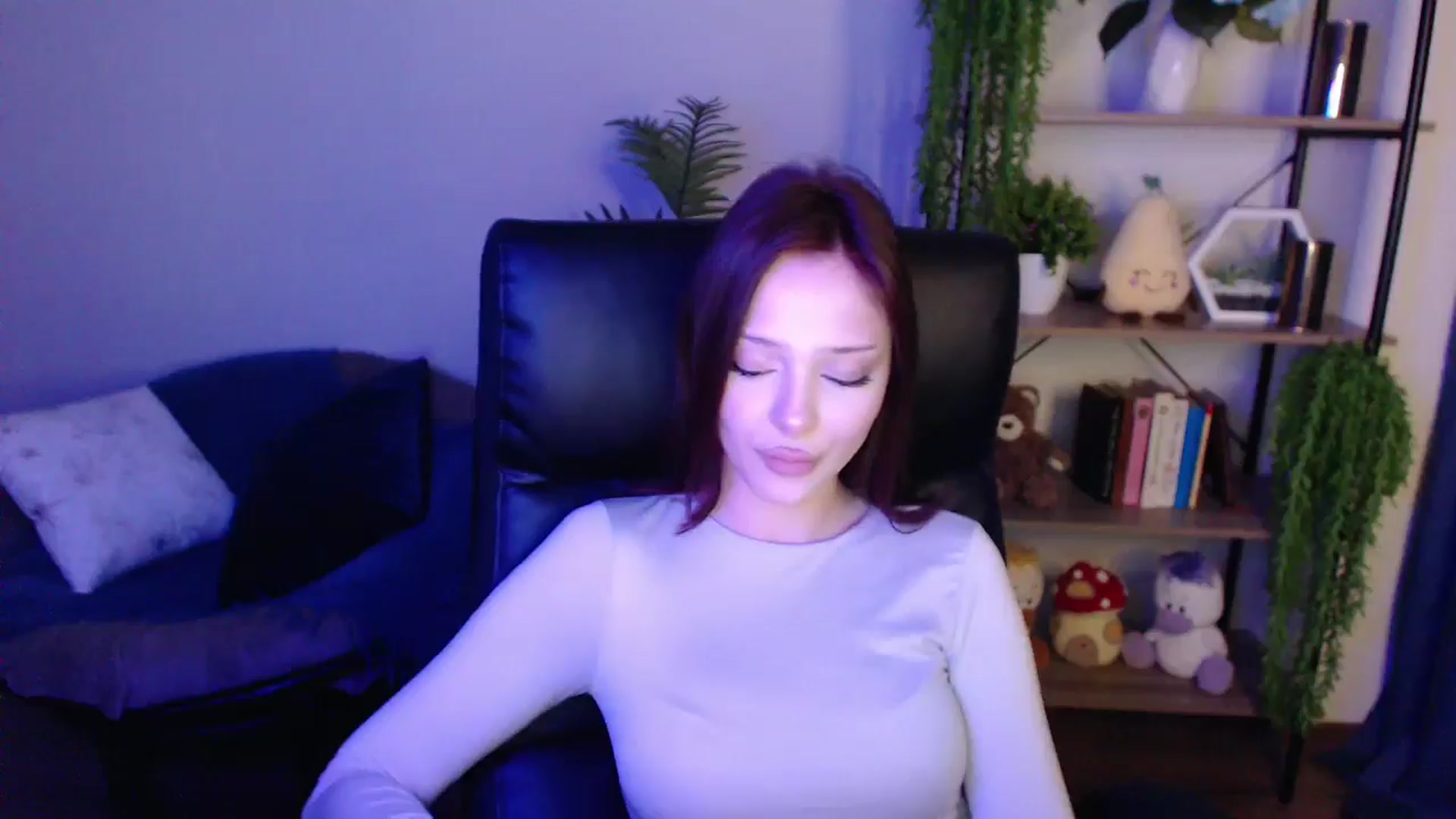 Gallery image thumbnail from KateManelli's myfreecams stream on, 03/29/2025, 13:36 image 5 of 20
