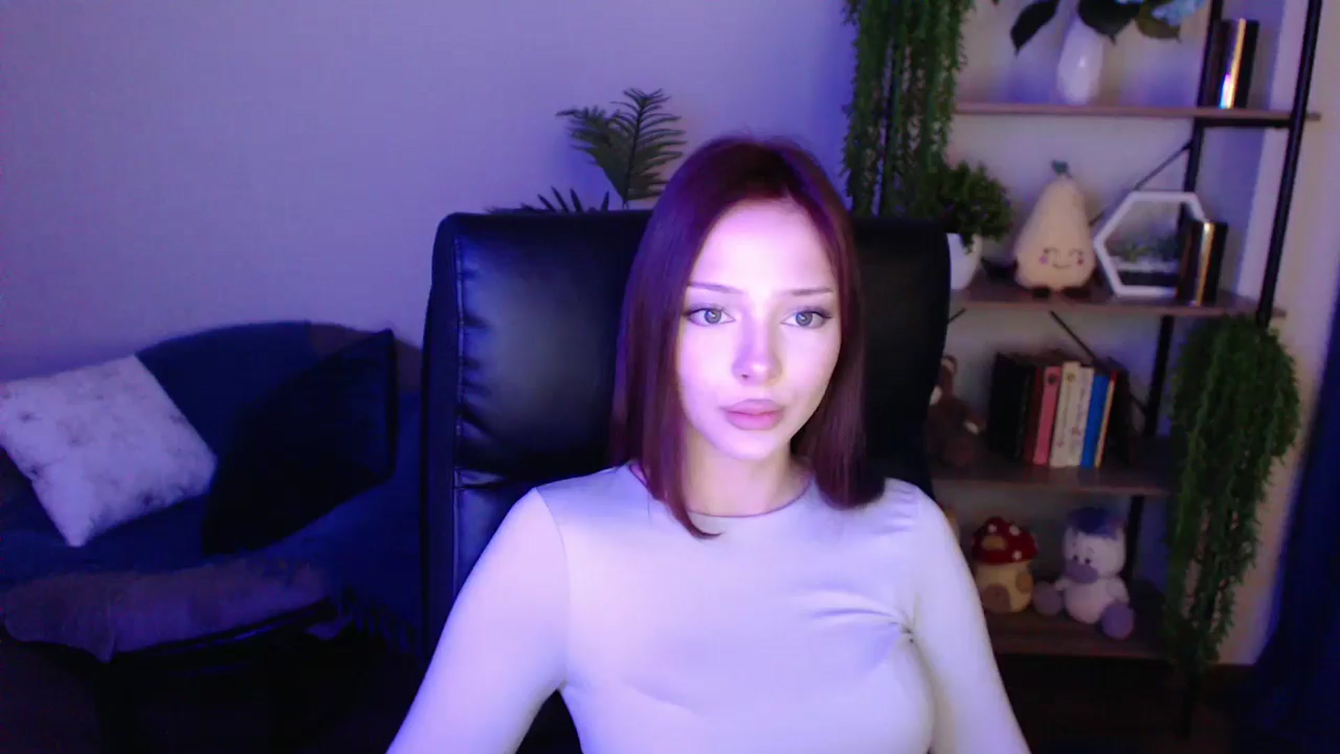 Gallery image thumbnail from KateManelli's myfreecams stream on, 03/29/2025, 14:34 image 4 of 20