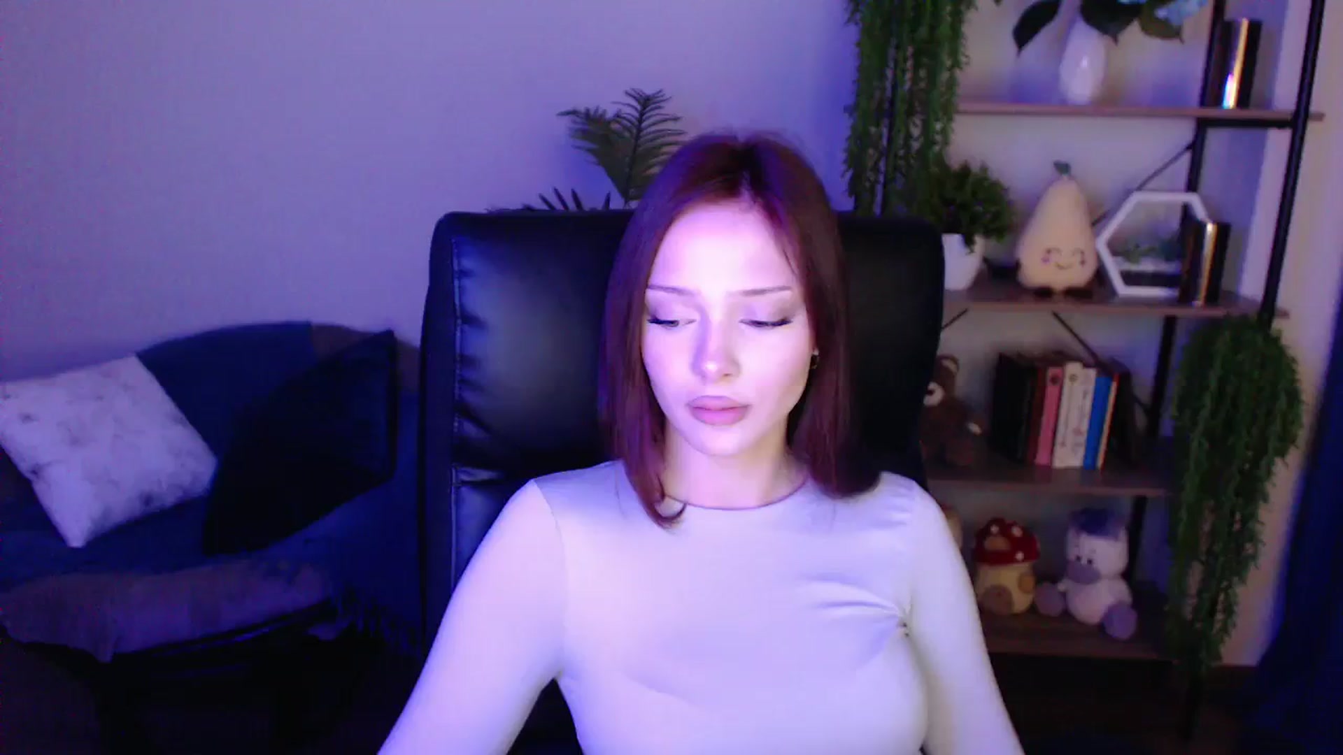 Gallery image thumbnail from KateManelli's myfreecams stream on, 03/29/2025, 14:34 image 2 of 20