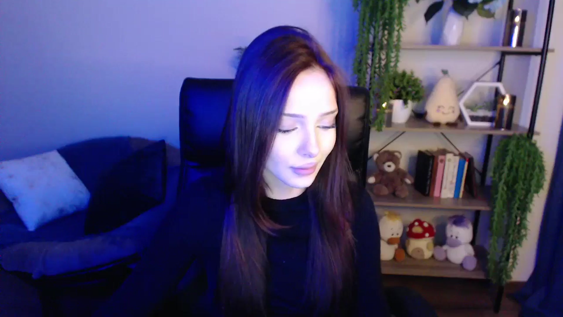 Gallery image thumbnail from KateManelli's myfreecams stream on, 03/31/2025, 12:51 image 18 of 20