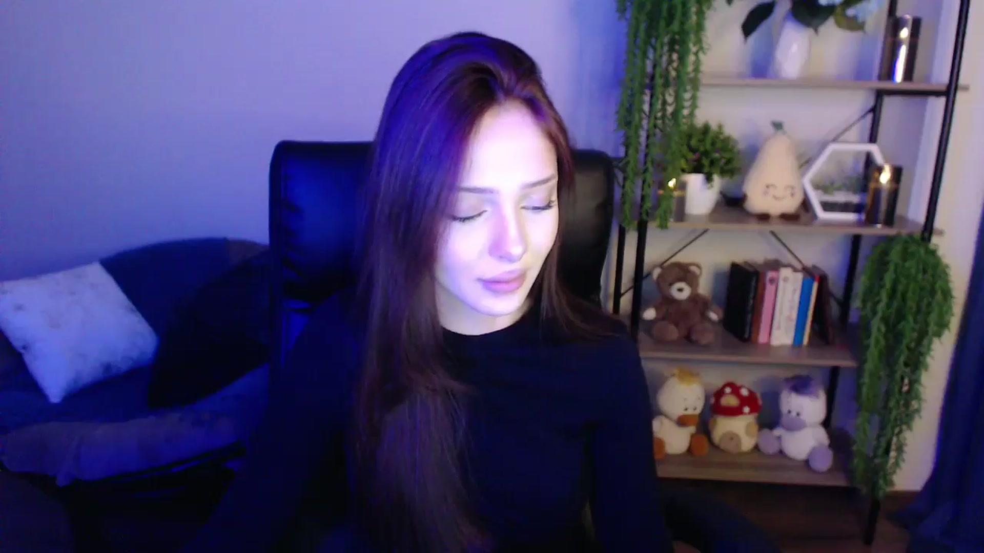 Gallery image thumbnail from KateManelli's myfreecams stream on, 03/31/2025, 12:51 image 3 of 20