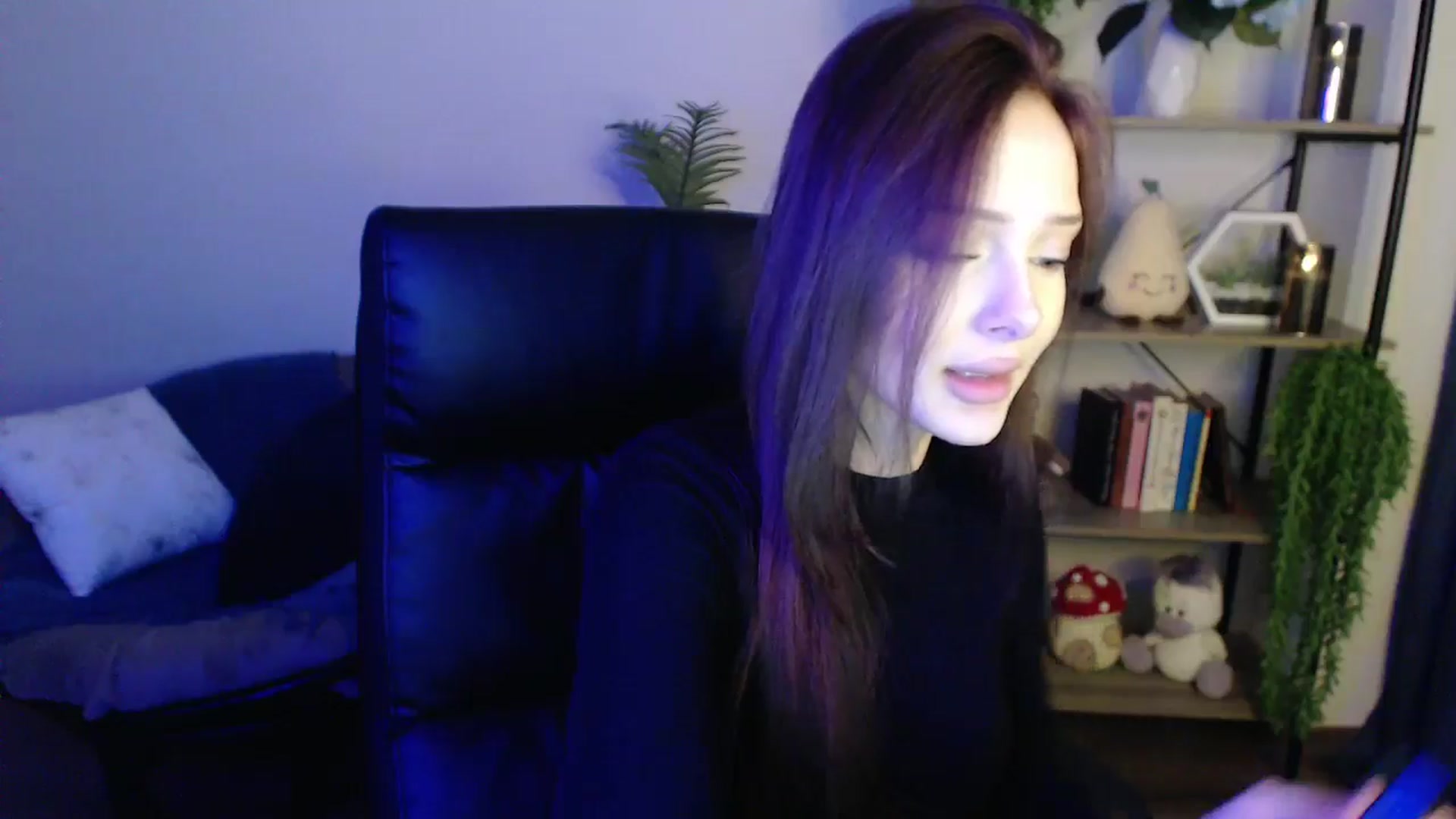 Gallery image thumbnail from KateManelli's myfreecams stream on, 03/31/2025, 12:51 image 5 of 20