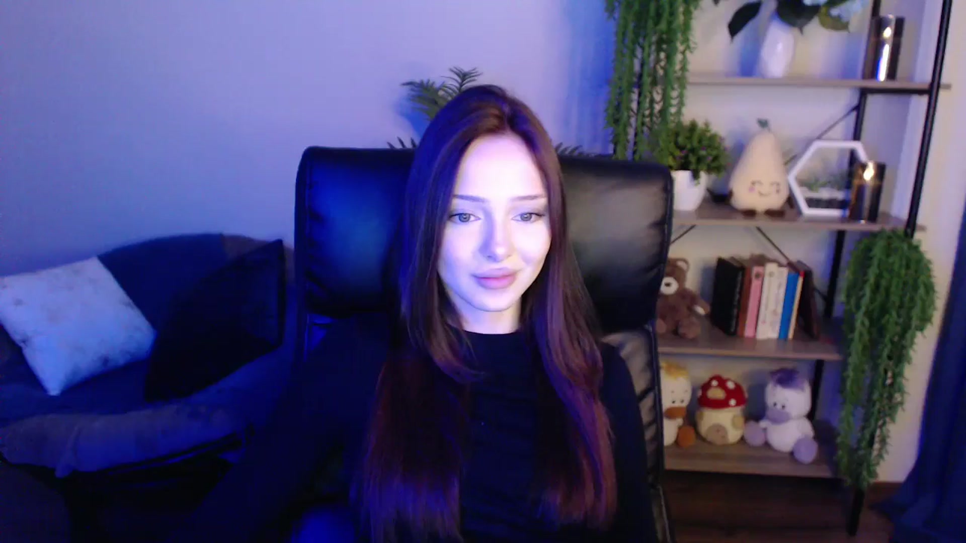 Gallery image thumbnail from KateManelli's myfreecams stream on, 03/31/2025, 12:51 image 19 of 20