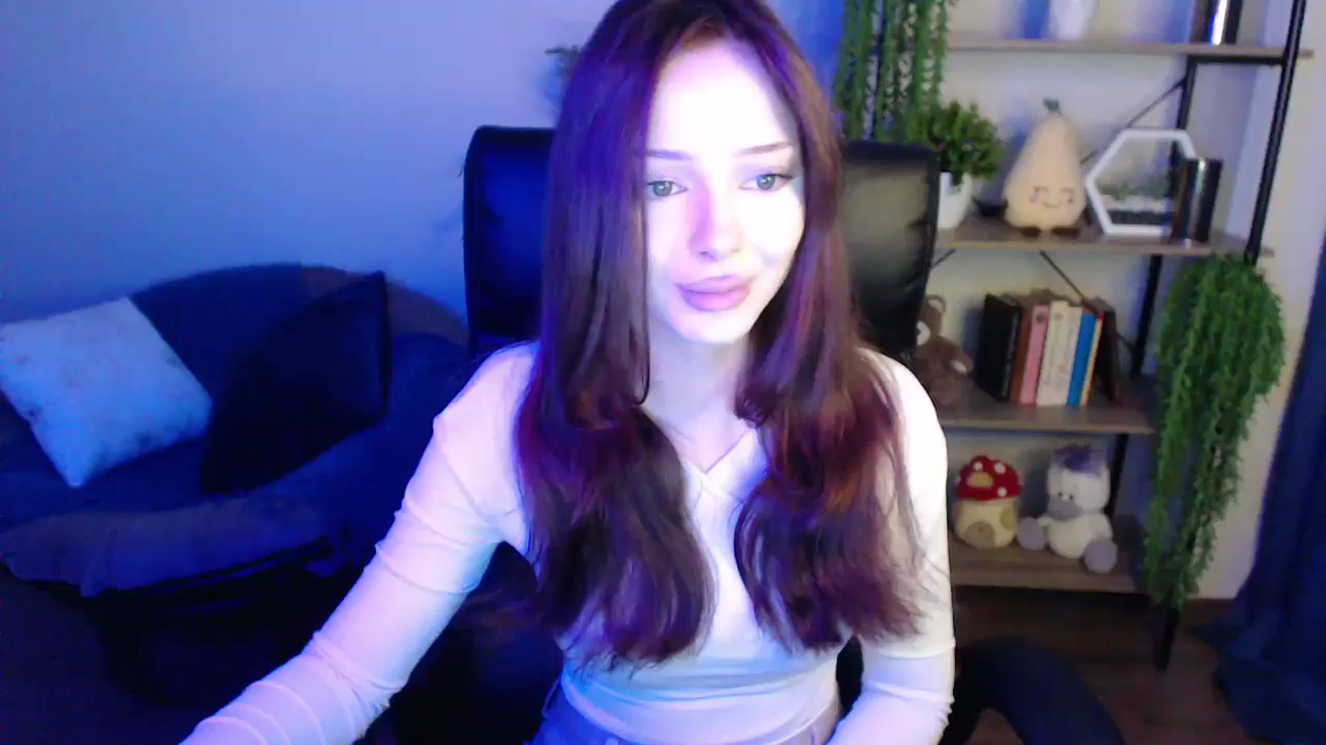 Gallery image thumbnail from KateManelli's myfreecams stream on, 04/01/2025, 11:00 image 3 of 20
