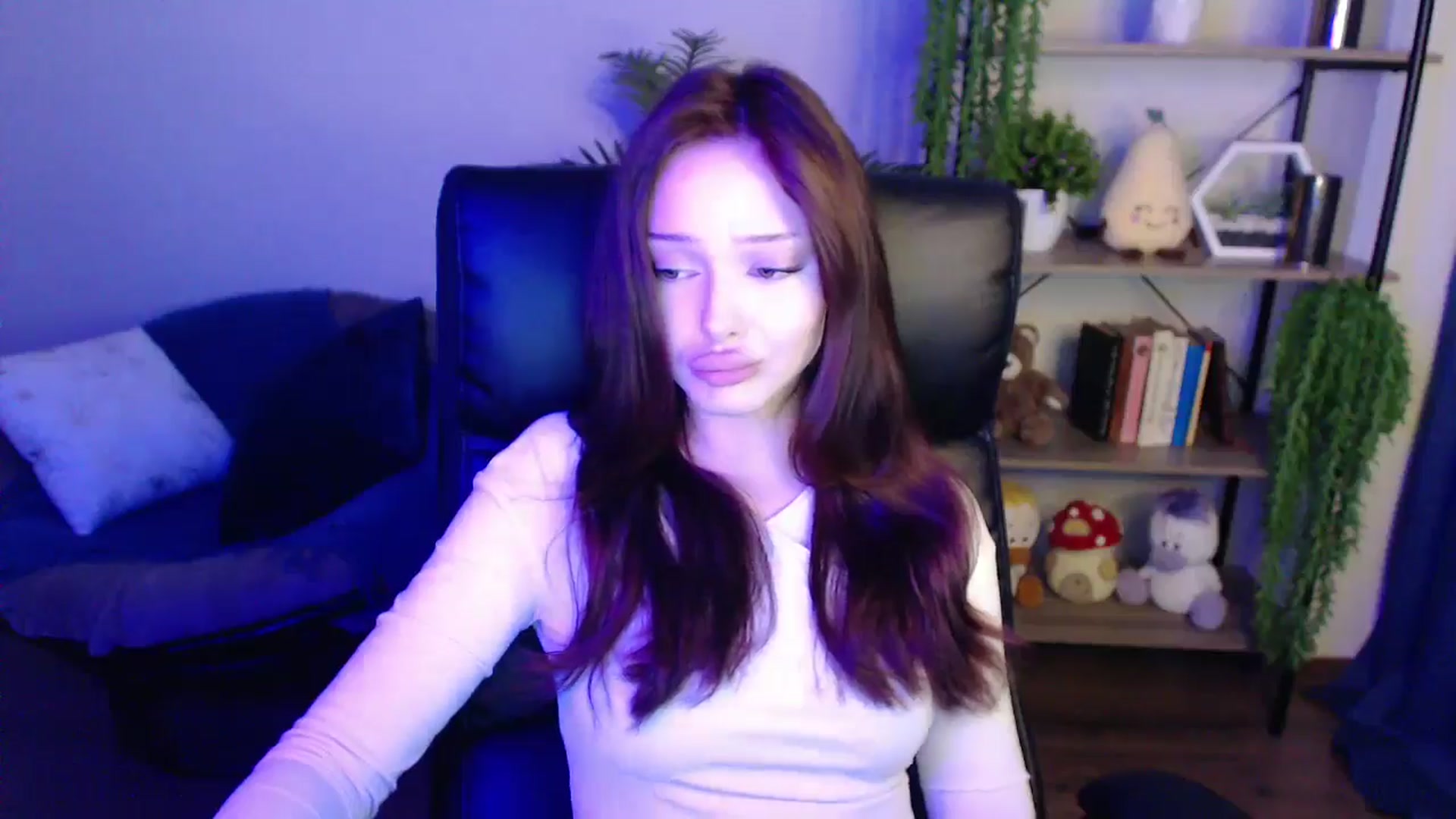Gallery image thumbnail from KateManelli's myfreecams stream on, 04/01/2025, 11:29 image 20 of 20