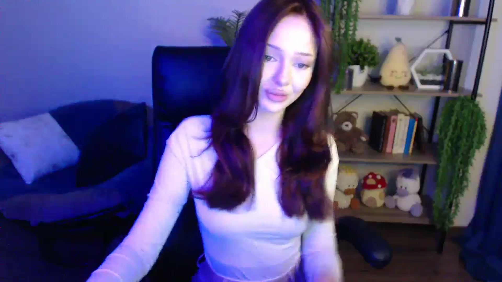Gallery image thumbnail from KateManelli's myfreecams stream on, 04/01/2025, 12:18 image 9 of 20