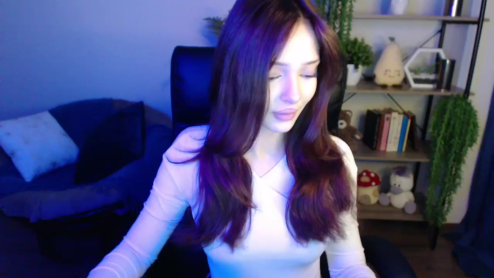 Gallery image thumbnail from KateManelli's myfreecams stream on, 04/01/2025, 12:18 image 11 of 20