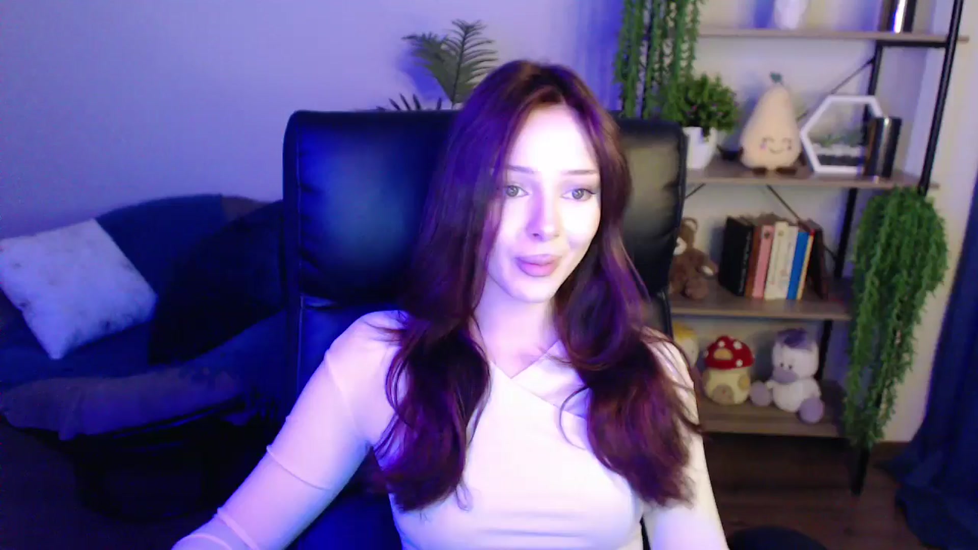Gallery image thumbnail from KateManelli's myfreecams stream on, 04/01/2025, 12:18 image 1 of 20