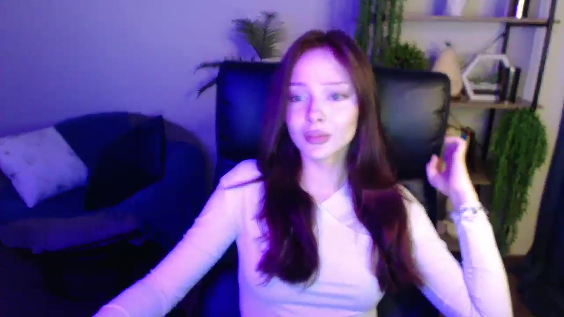 Gallery image thumbnail from KateManelli's myfreecams stream on, 04/01/2025, 13:36 image 20 of 20