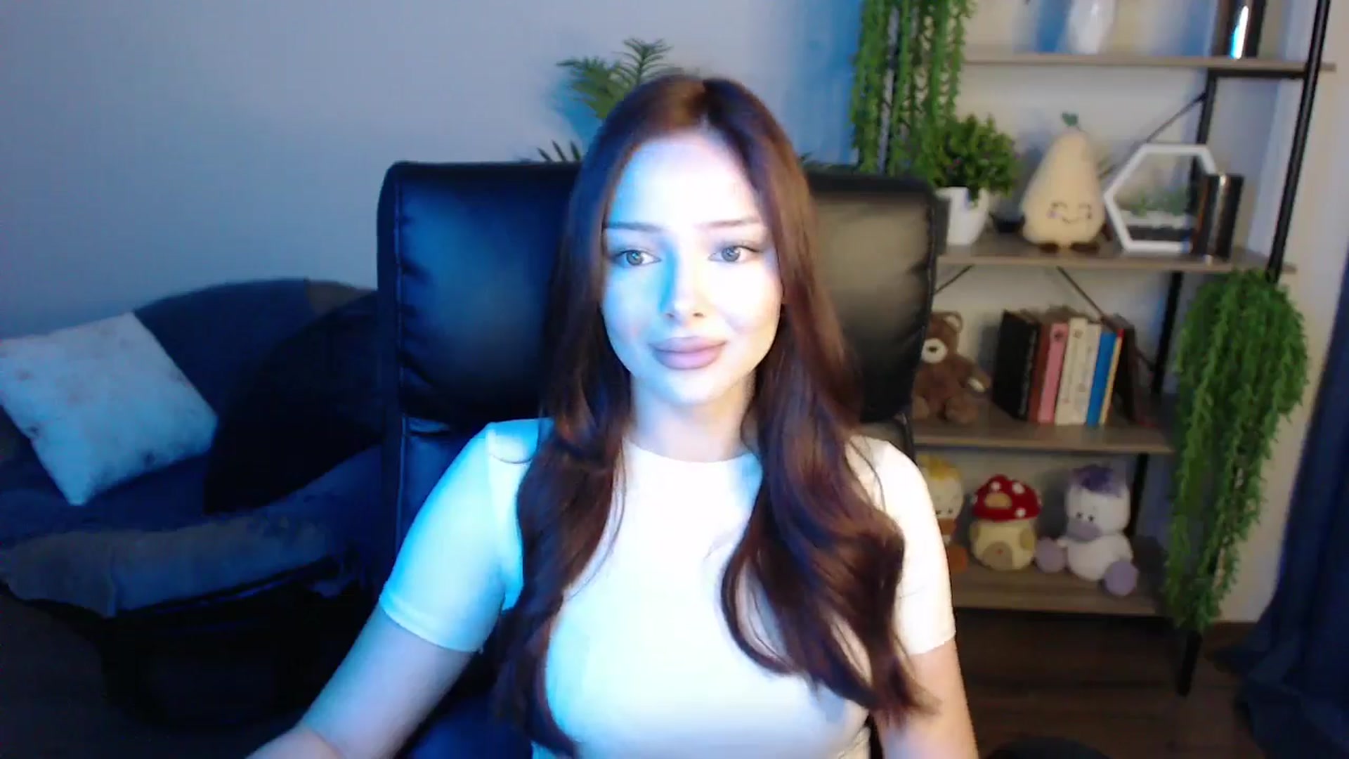Gallery image thumbnail from KateManelli's myfreecams stream on, 04/02/2025, 09:51 image 19 of 20