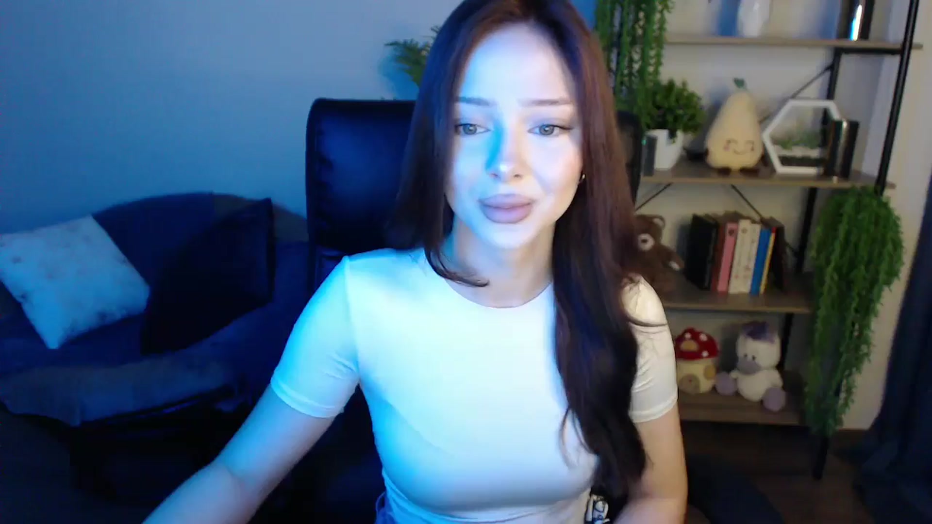 Gallery image thumbnail from KateManelli's myfreecams stream on, 04/02/2025, 10:29 image 3 of 20
