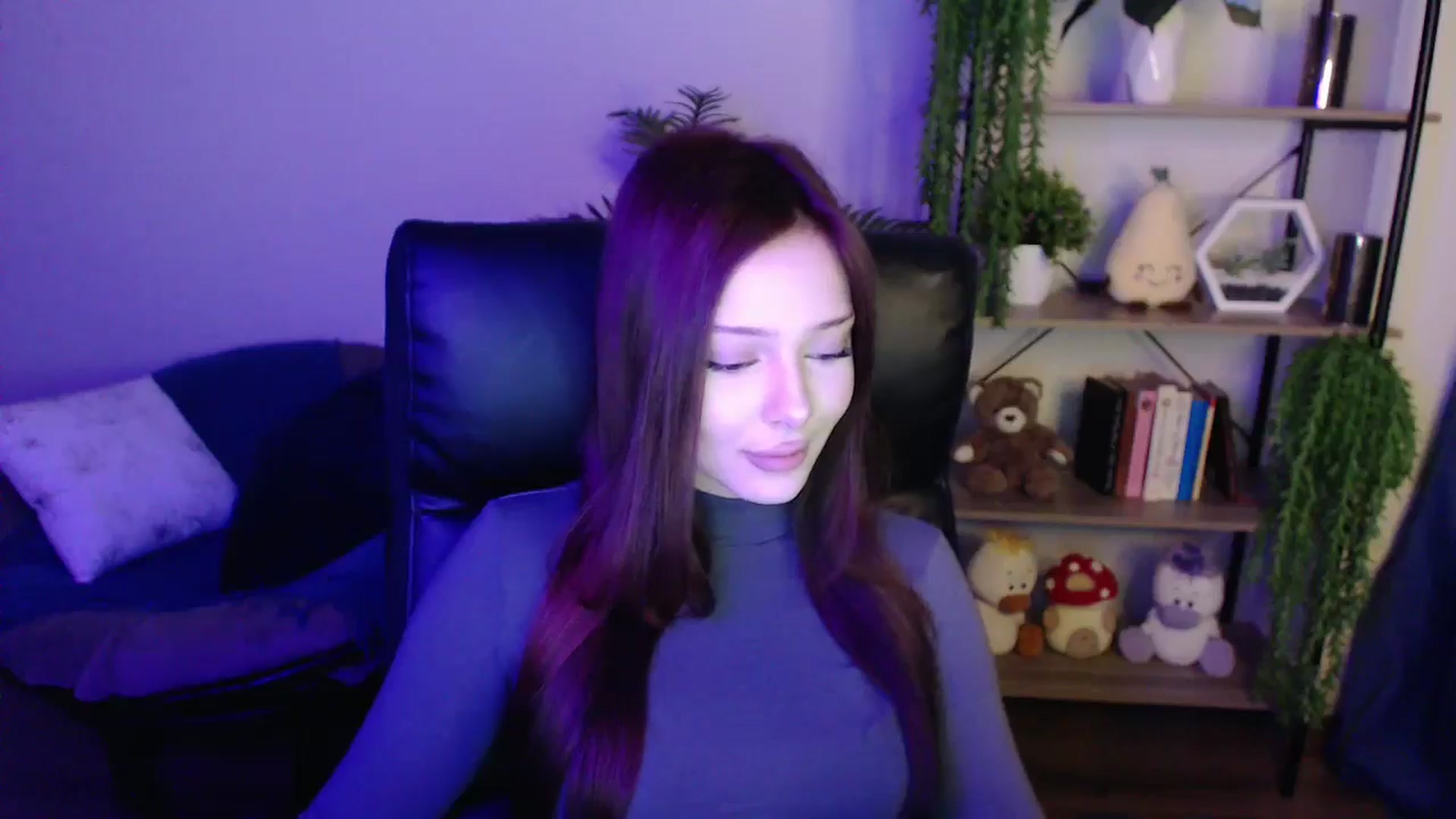 Gallery image thumbnail from KateManelli's myfreecams stream on, 04/04/2025, 09:26 image 11 of 20