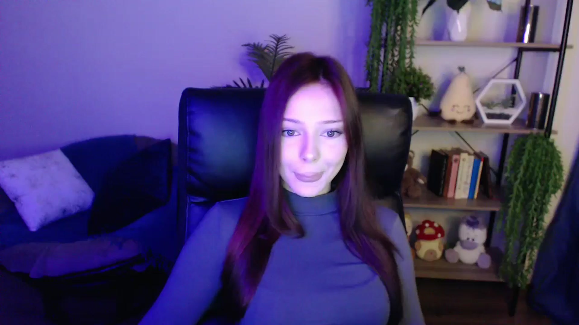 Gallery image thumbnail from KateManelli's myfreecams stream on, 04/04/2025, 09:26 image 9 of 20