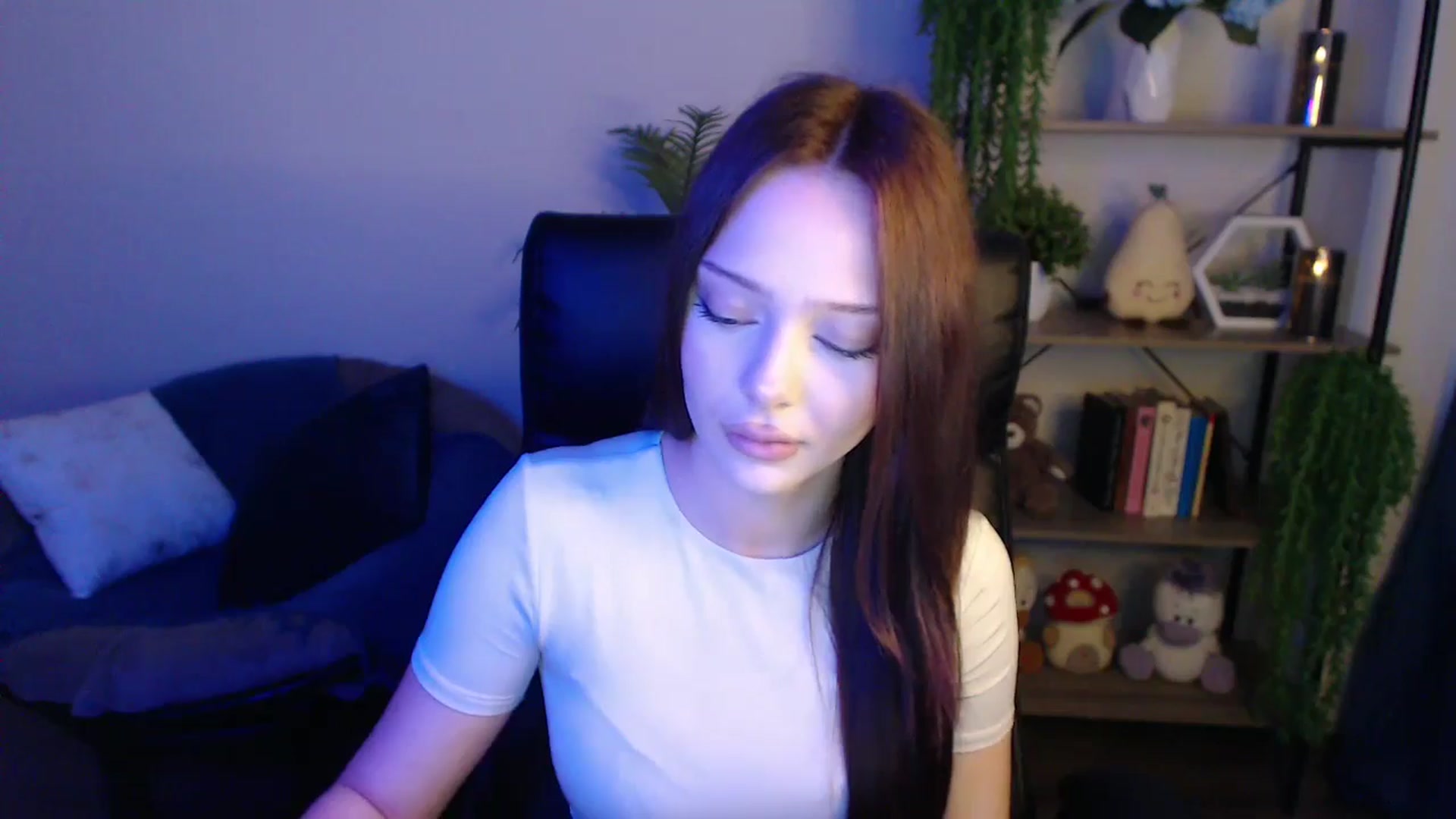 Gallery image thumbnail from KateManelli's myfreecams stream on, 04/05/2025, 09:18 image 18 of 20