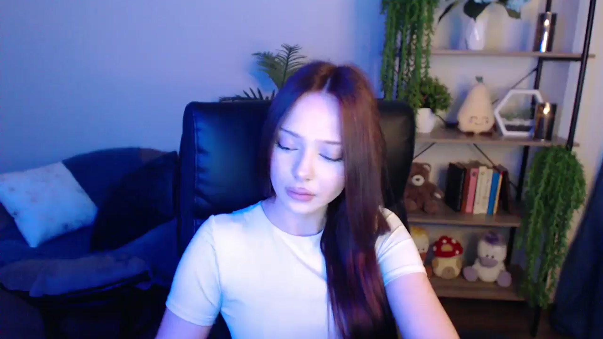 Gallery image thumbnail from KateManelli's myfreecams stream on, 04/05/2025, 11:06 image 7 of 20