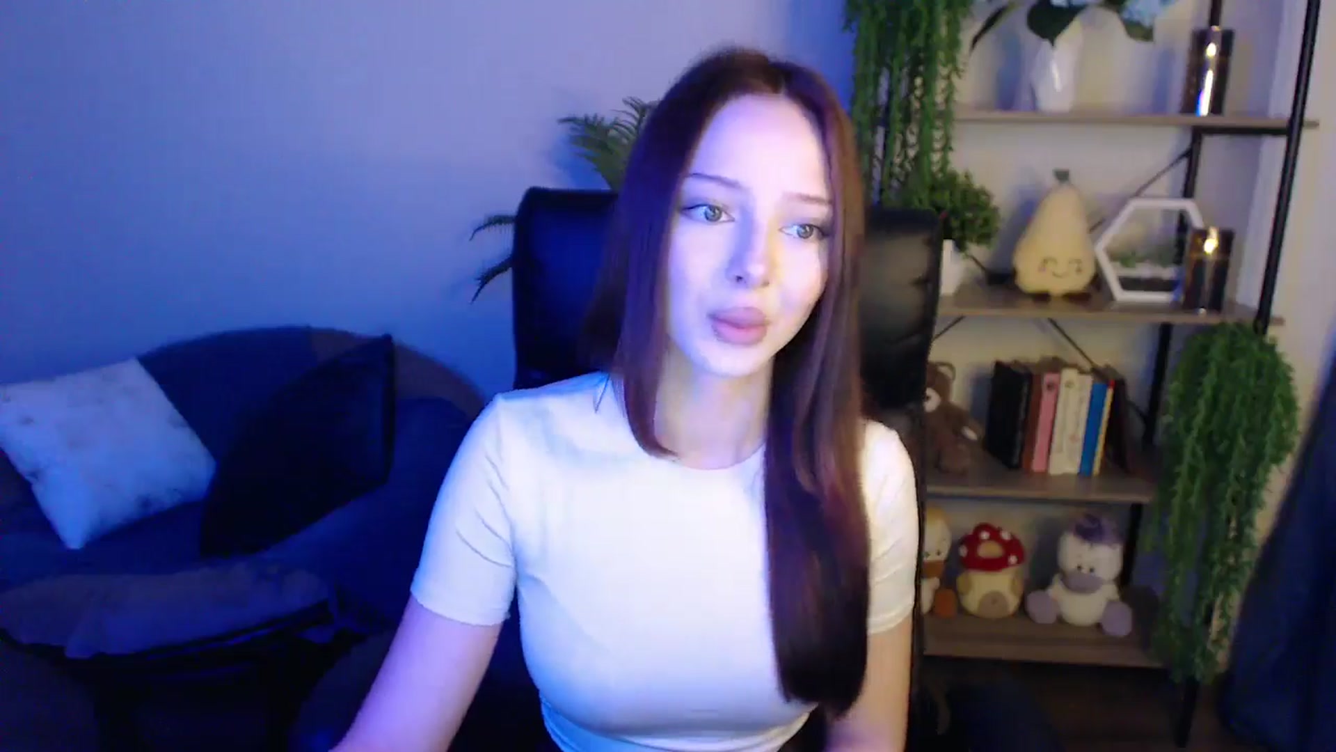 Gallery image thumbnail from KateManelli's myfreecams stream on, 04/05/2025, 11:06 image 18 of 20