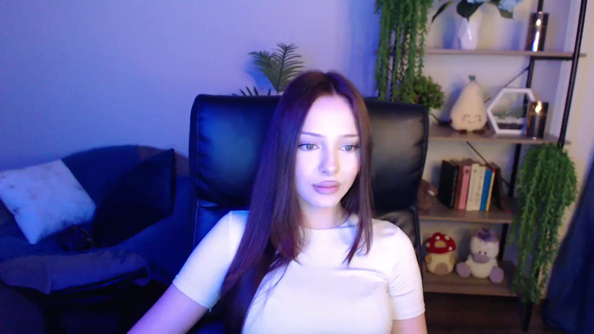 Gallery image thumbnail from KateManelli's myfreecams stream on, 04/05/2025, 13:55 image 3 of 20