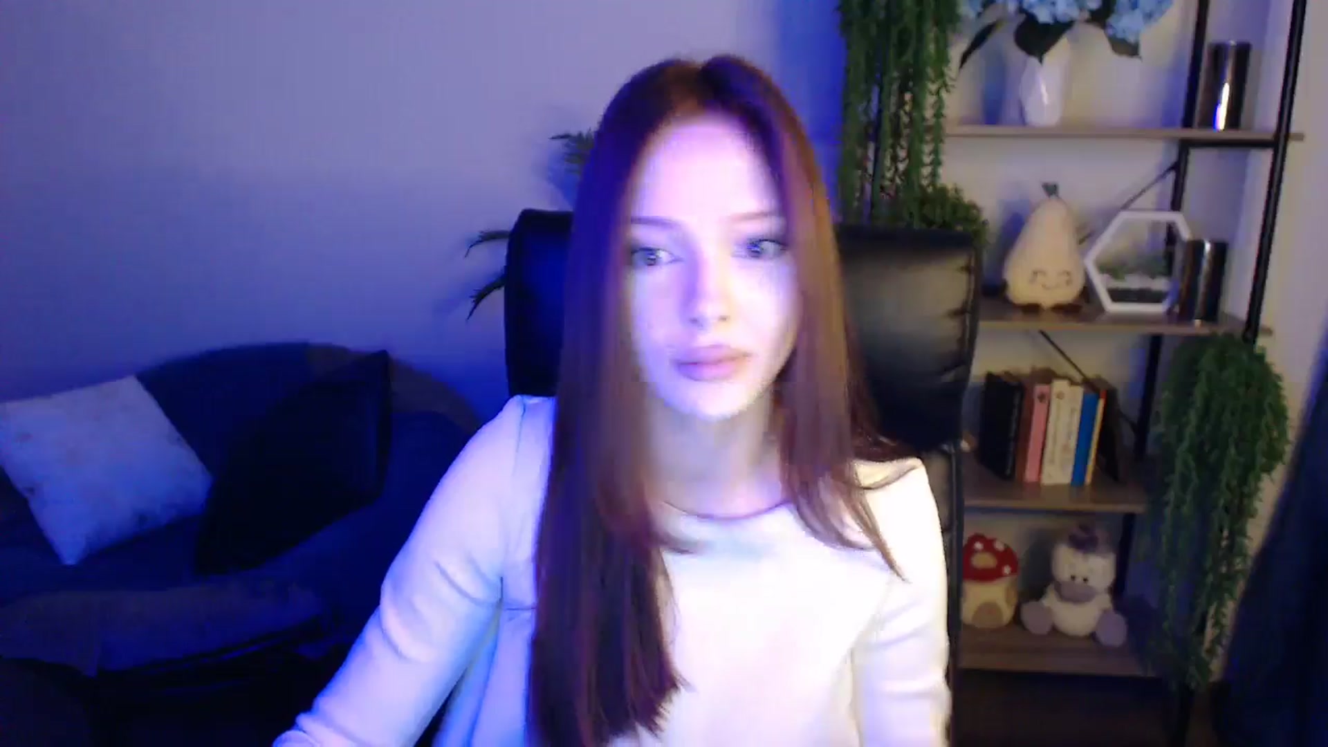 Gallery image thumbnail from KateManelli's myfreecams stream on, 04/09/2025, 09:16 image 11 of 20