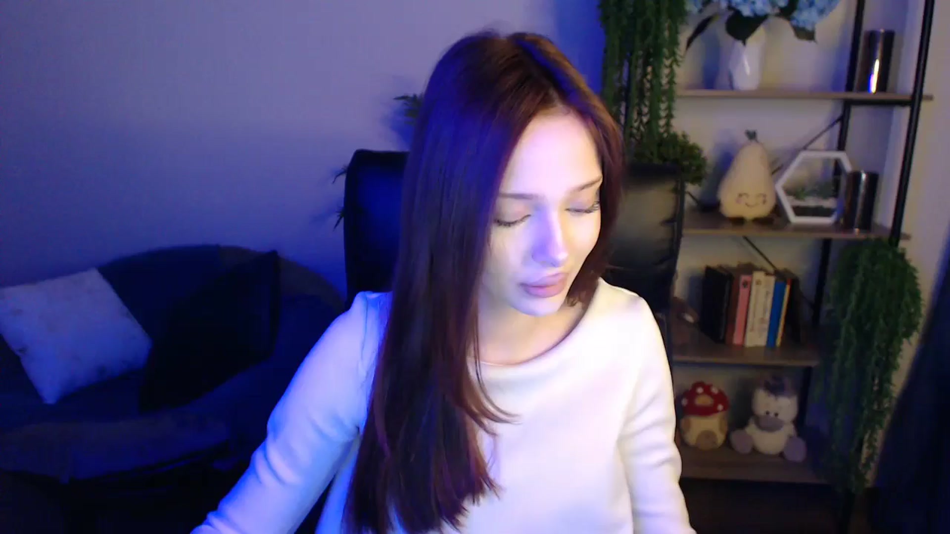 Gallery image thumbnail from KateManelli's myfreecams stream on, 04/09/2025, 09:16 image 12 of 20