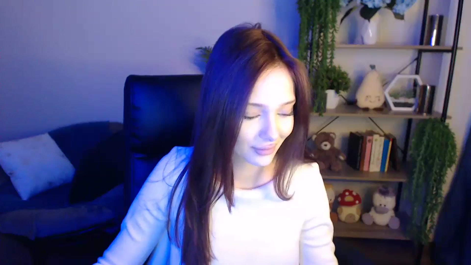 Gallery image thumbnail from KateManelli's myfreecams stream on, 04/09/2025, 09:55 image 14 of 20