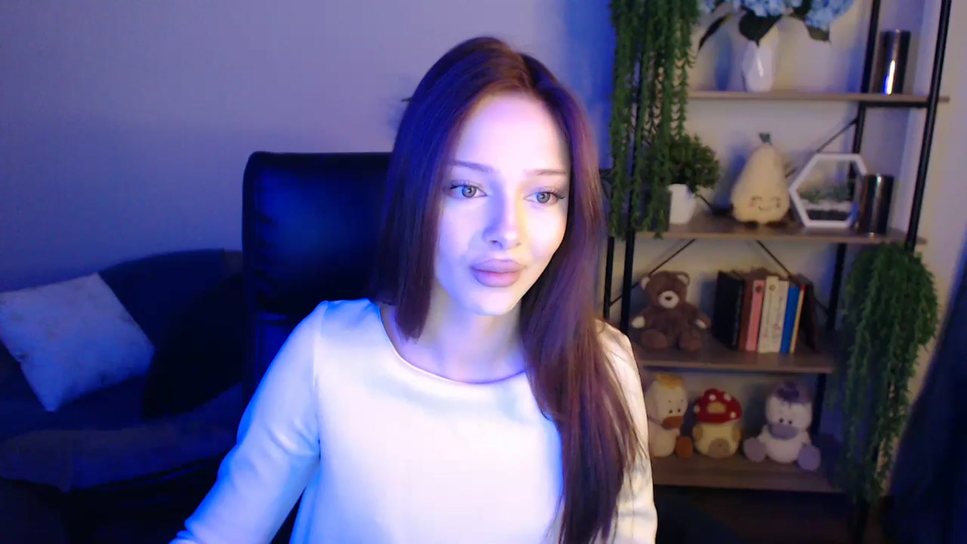 Gallery image thumbnail from KateManelli's myfreecams stream on, 04/09/2025, 09:55 image 2 of 20