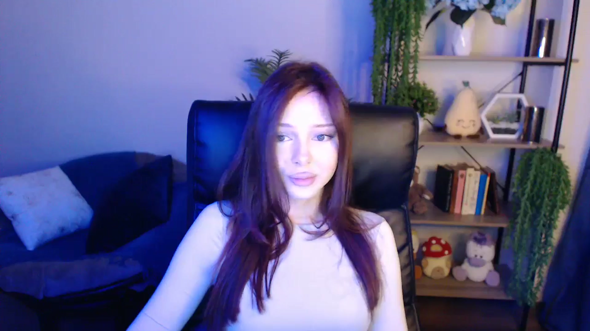 Gallery image thumbnail from KateManelli's myfreecams stream on, 04/11/2025, 09:40 image 6 of 20