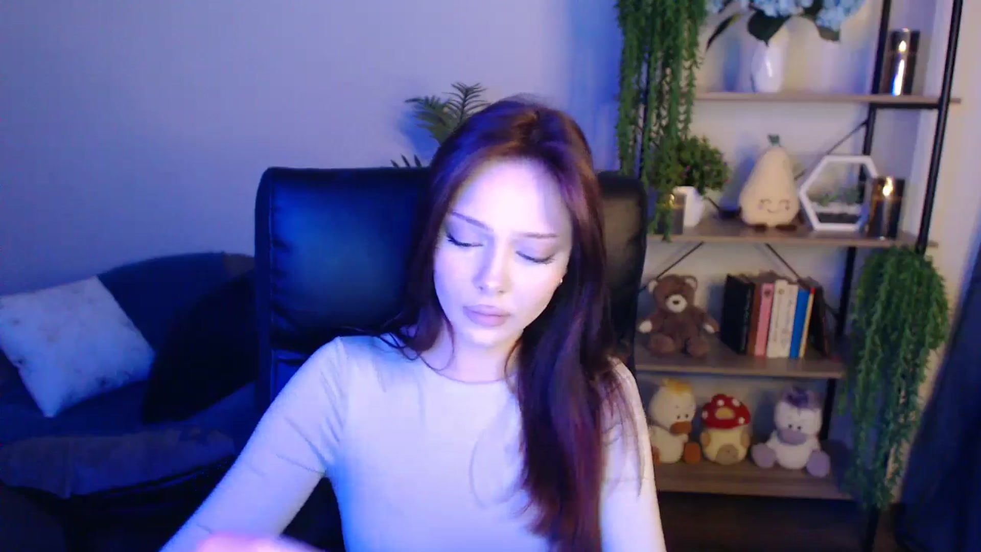 Gallery image thumbnail from KateManelli's myfreecams stream on, 04/11/2025, 10:27 image 3 of 20