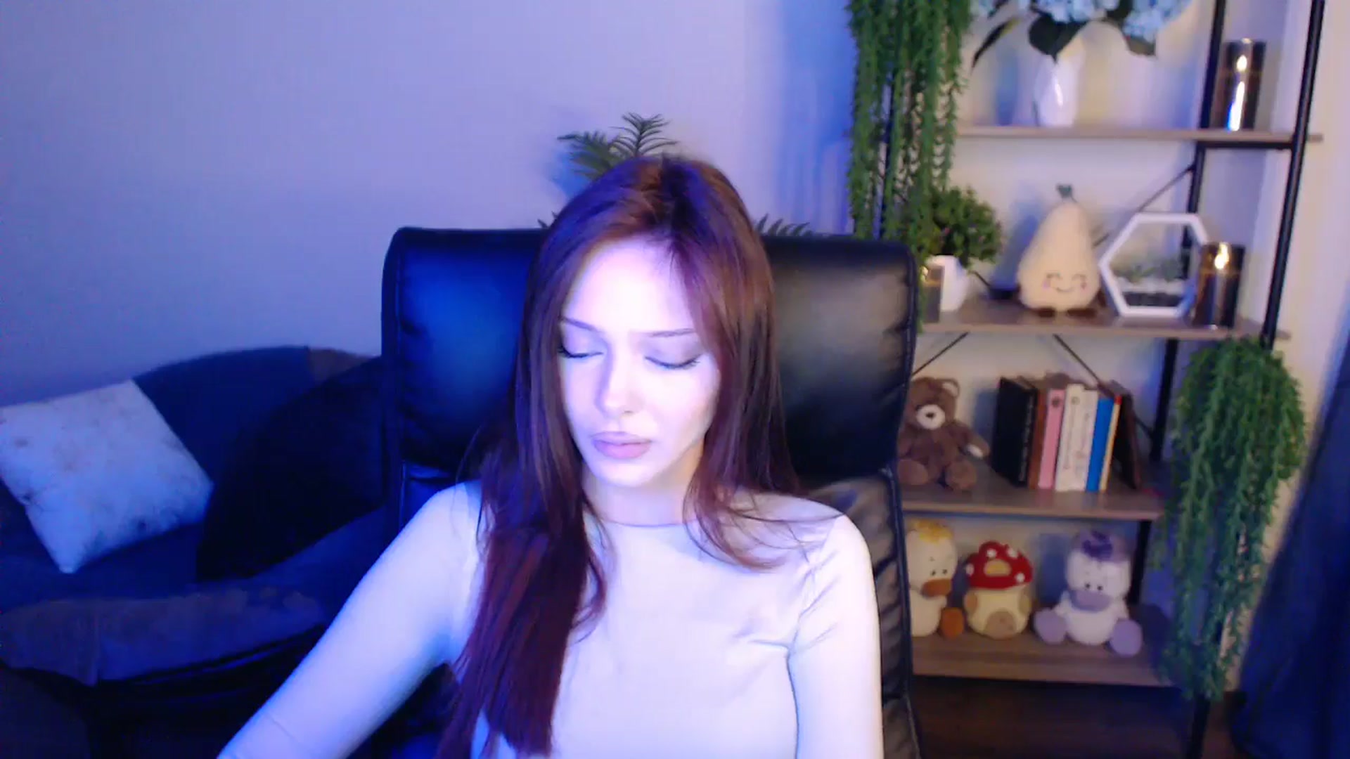 Gallery image thumbnail from KateManelli's myfreecams stream on, 04/11/2025, 11:10 image 3 of 20