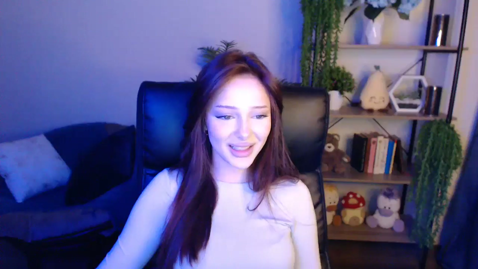 Gallery image thumbnail from KateManelli's myfreecams stream on, 04/11/2025, 13:24 image 19 of 20