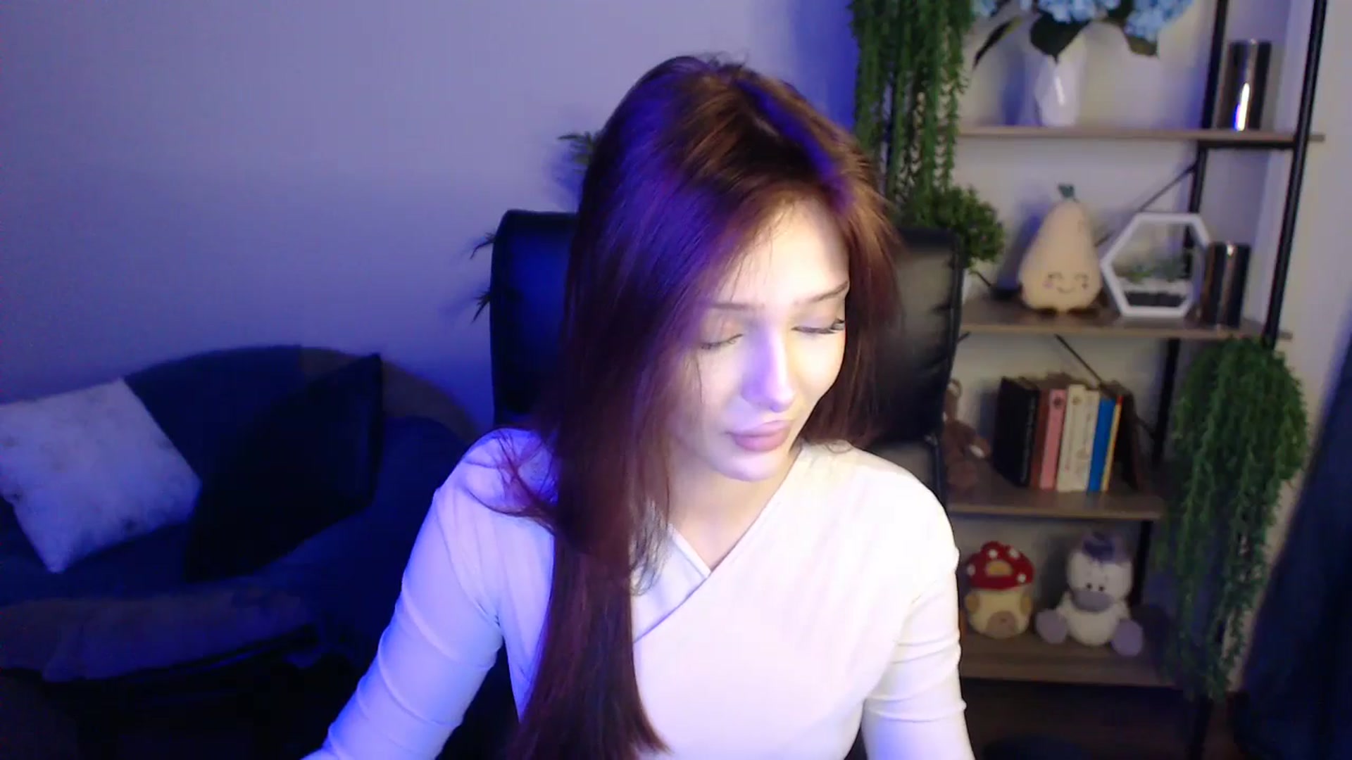 Gallery image thumbnail from KateManelli's myfreecams stream on, 04/12/2025, 10:42 image 7 of 20