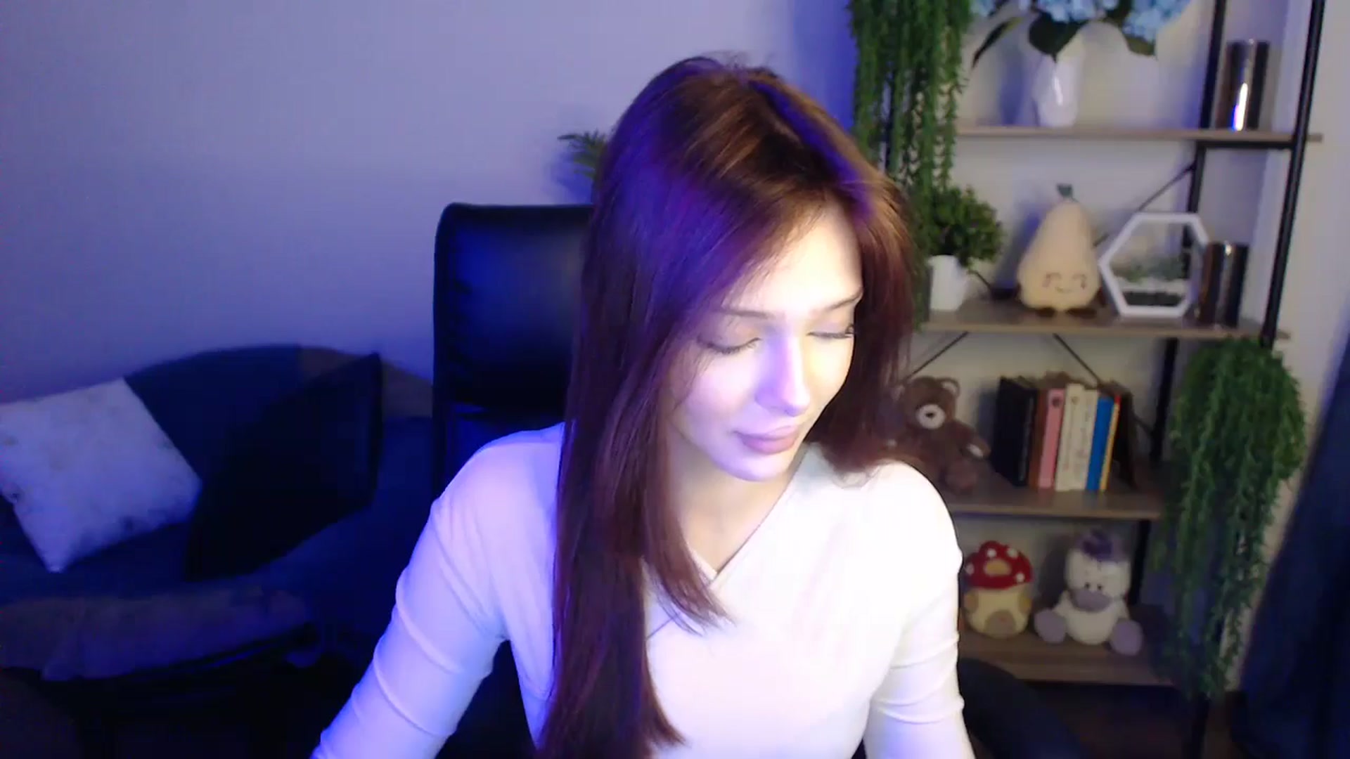 Gallery image thumbnail from KateManelli's myfreecams stream on, 04/12/2025, 10:42 image 9 of 20