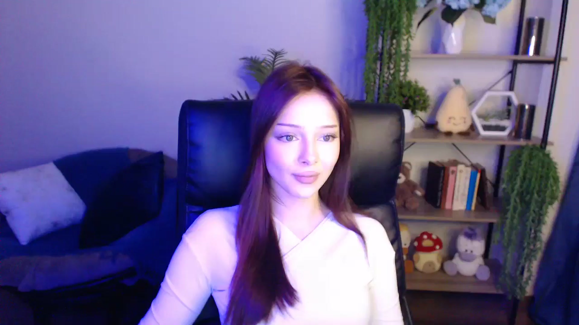 Gallery image thumbnail from KateManelli's myfreecams stream on, 04/12/2025, 10:42 image 20 of 20