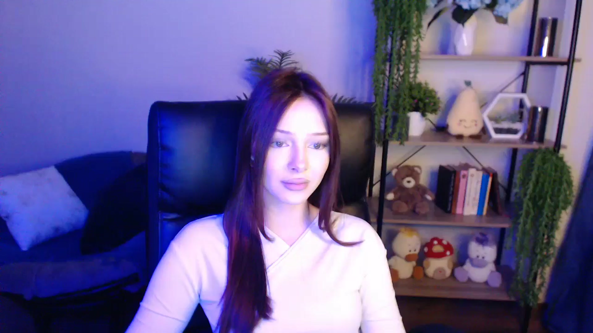 Gallery image thumbnail from KateManelli's myfreecams stream on, 04/12/2025, 13:43 image 13 of 20