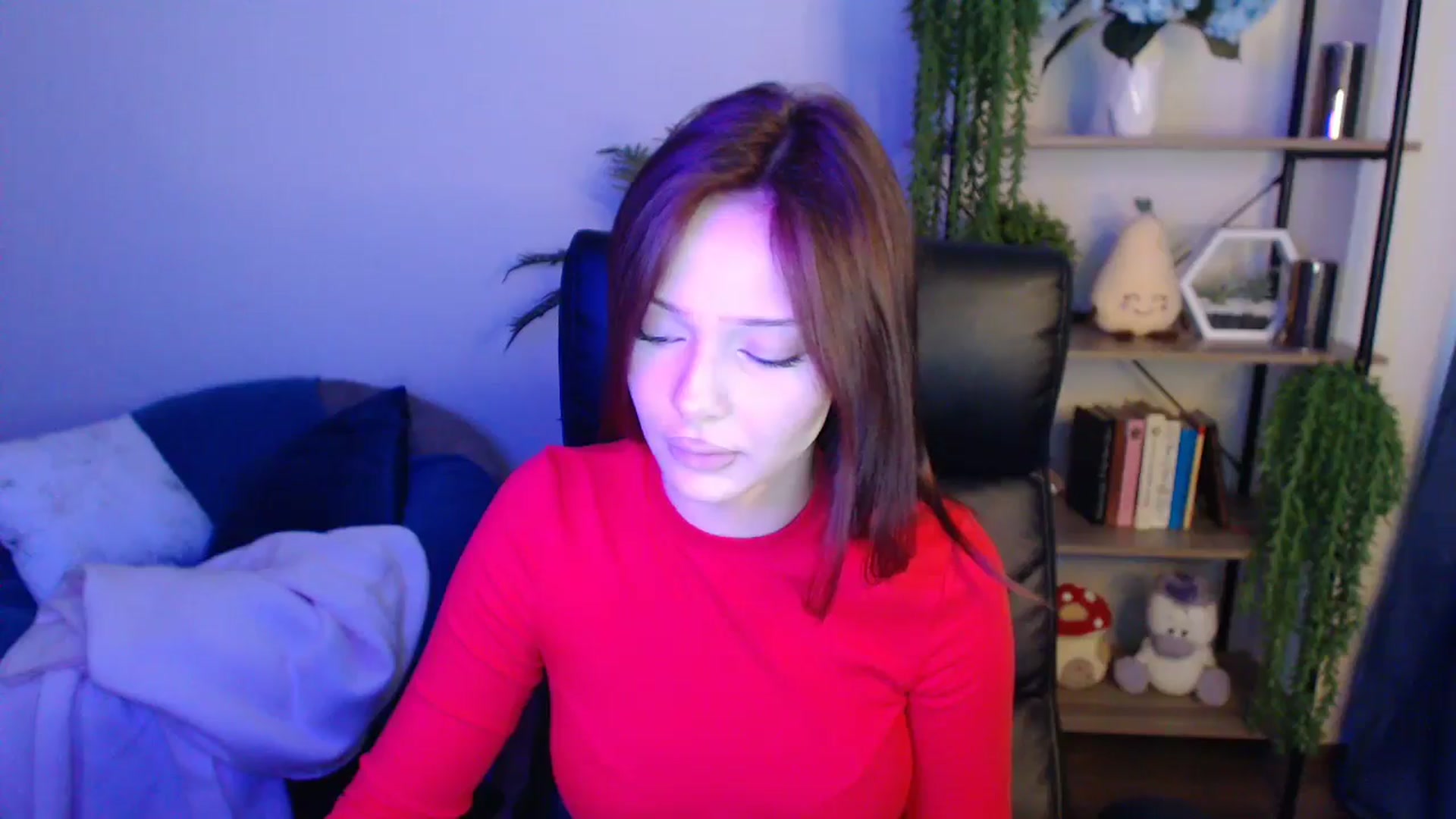 Gallery image thumbnail from KateManelli's myfreecams stream on, 04/16/2025, 09:43 image 13 of 20