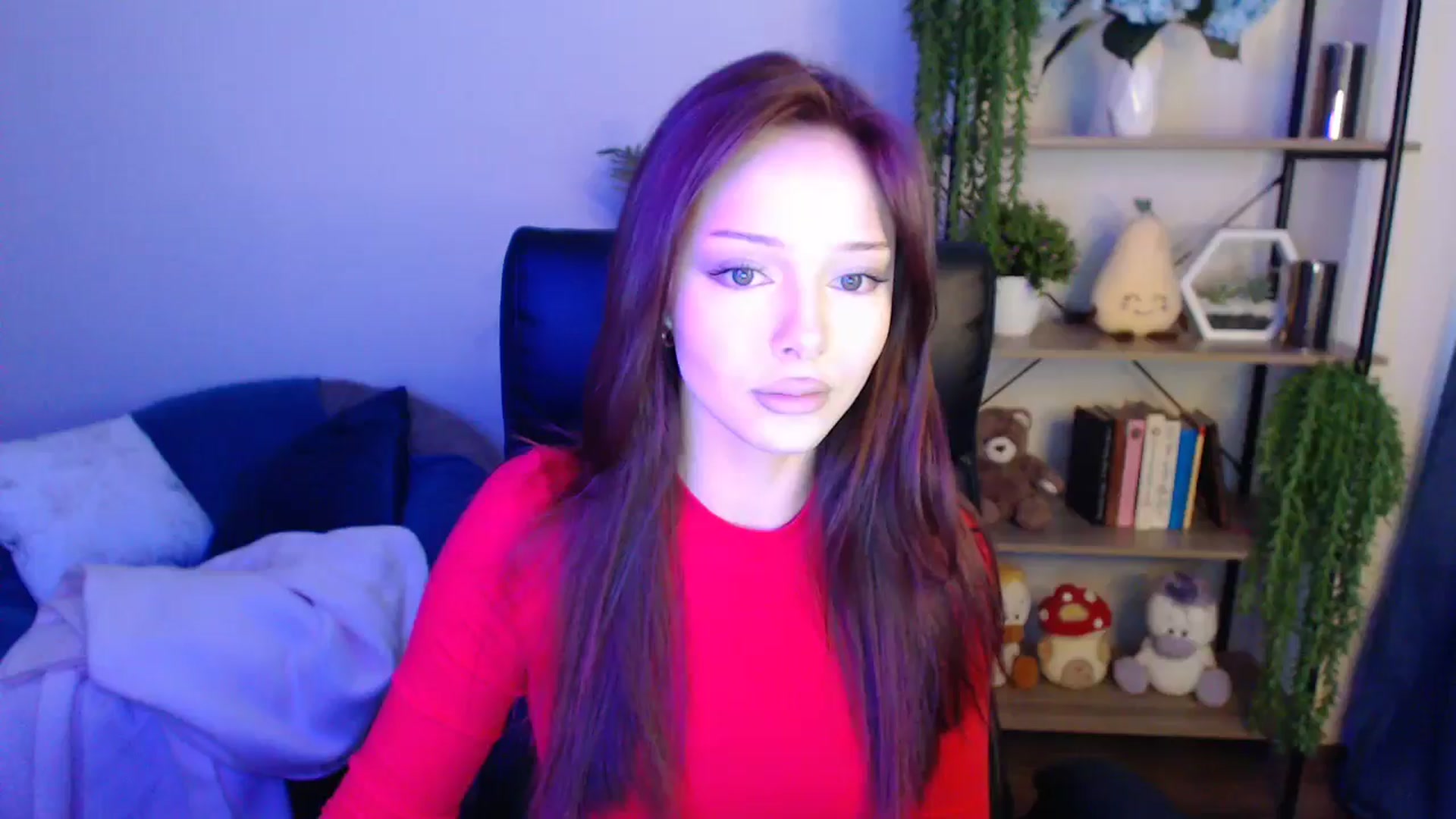 Gallery image thumbnail from KateManelli's myfreecams stream on, 04/16/2025, 09:43 image 1 of 20