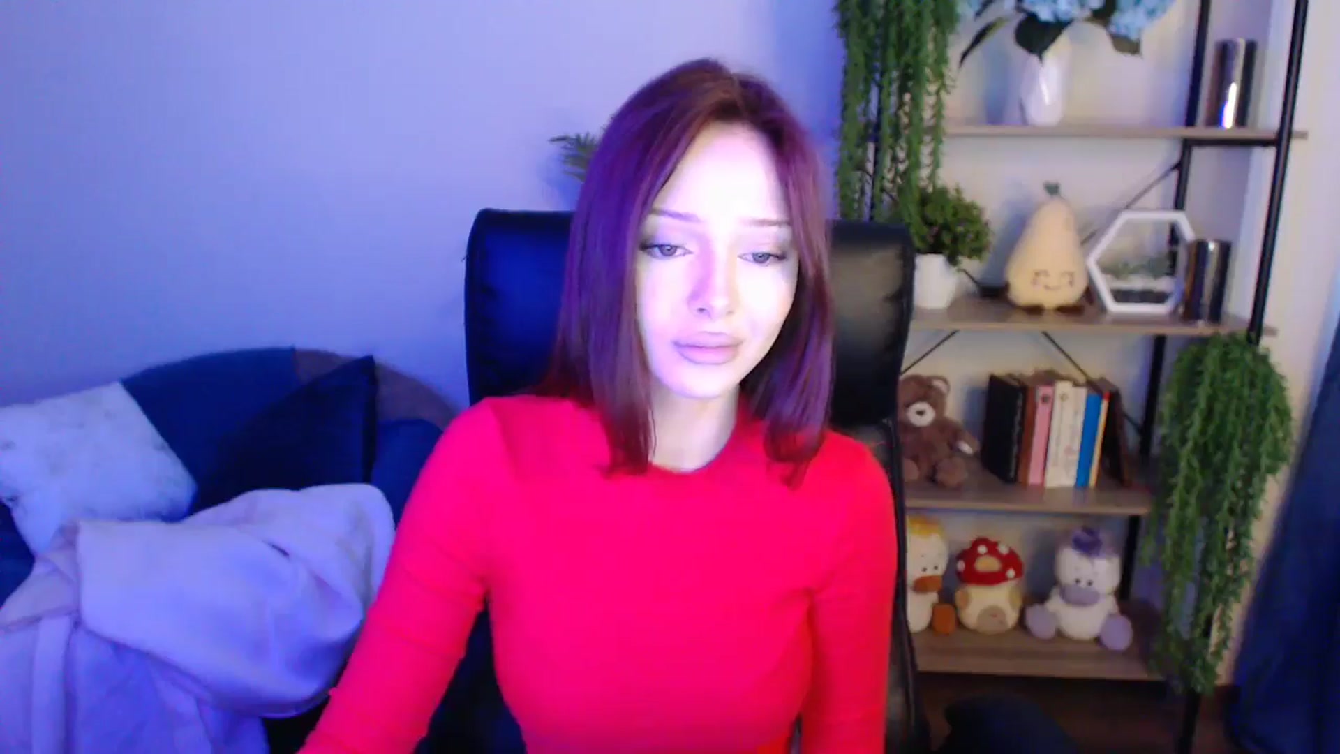 Gallery image thumbnail from KateManelli's myfreecams stream on, 04/16/2025, 09:43 image 9 of 20