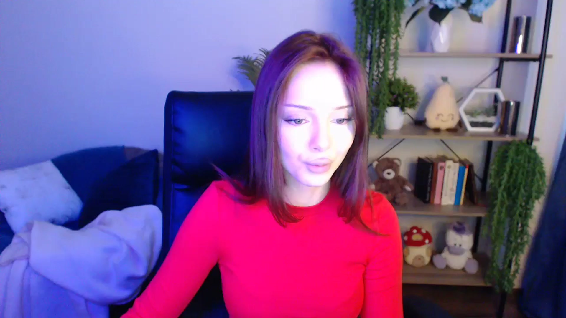 Gallery image thumbnail from KateManelli's myfreecams stream on, 04/16/2025, 10:41 image 9 of 20
