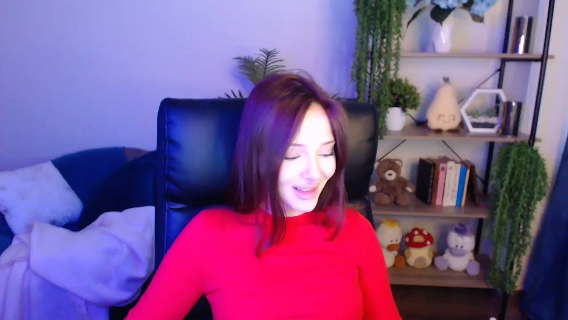 Gallery image thumbnail from KateManelli's myfreecams stream on, 04/16/2025, 10:41 image 5 of 20
