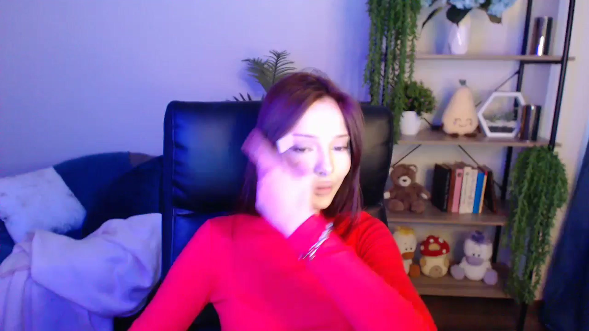 Gallery image thumbnail from KateManelli's myfreecams stream on, 04/16/2025, 10:41 image 1 of 20