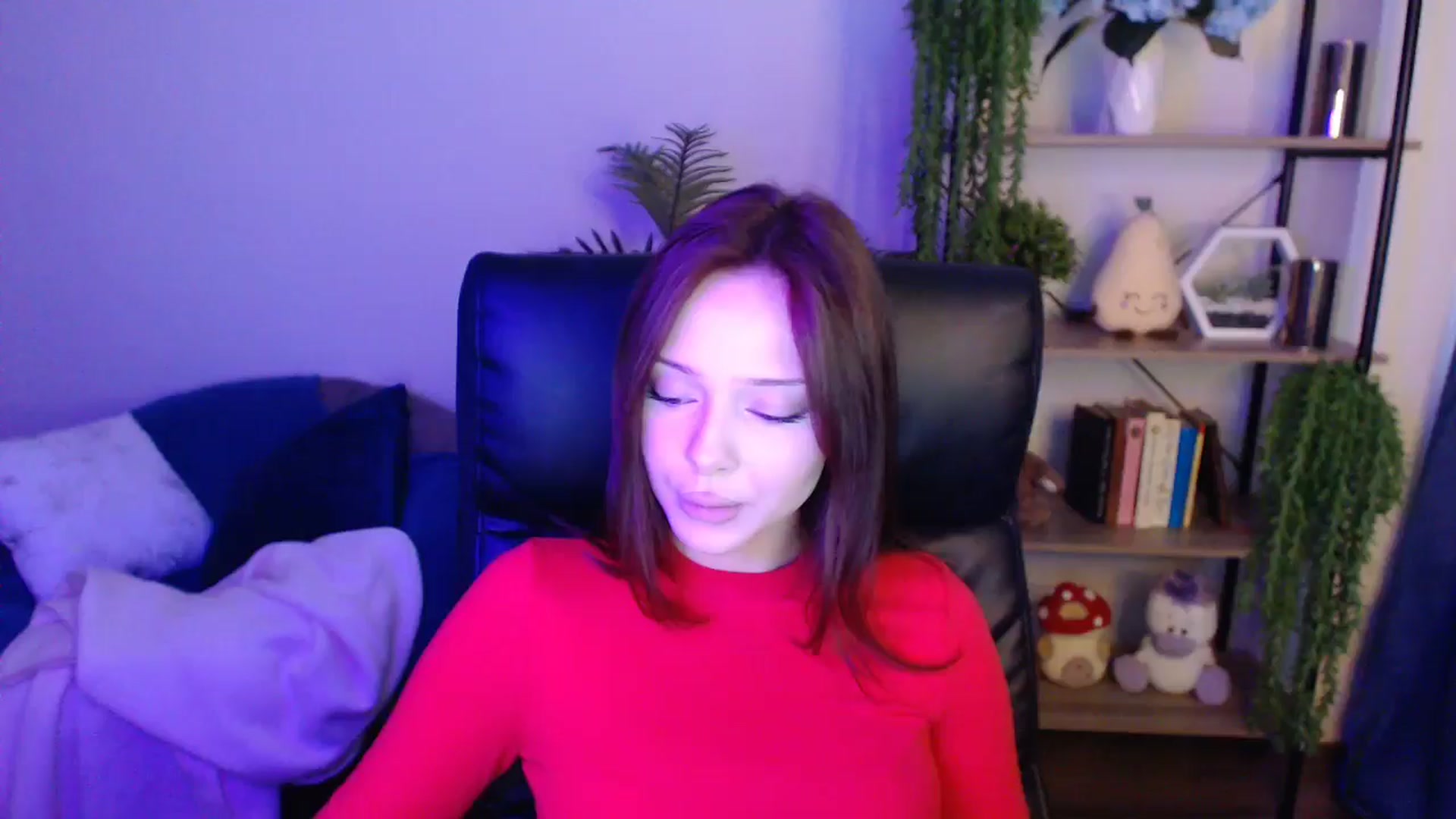 Gallery image thumbnail from KateManelli's myfreecams stream on, 04/16/2025, 11:02 image 18 of 20